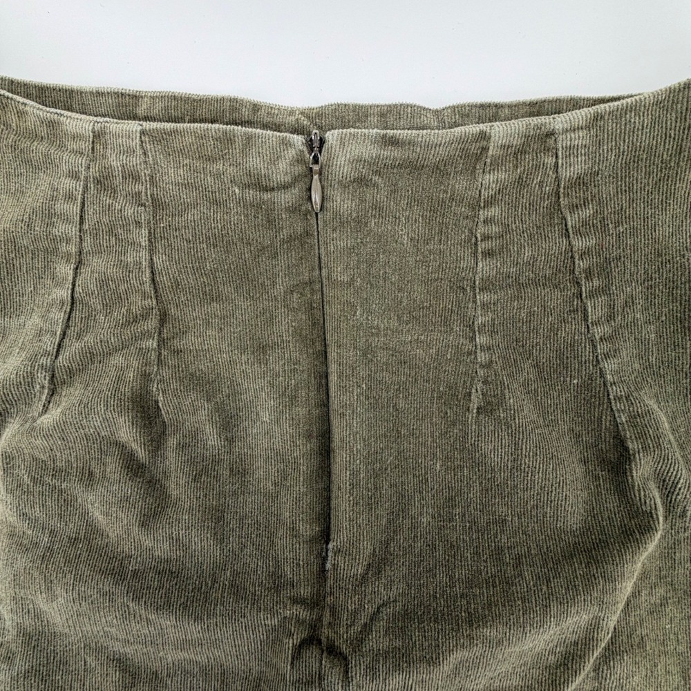 Altar'd State Skirt Womens Size Medium Green Front Button Micro-Corduroy Mini‎ - Picture 7 of 9